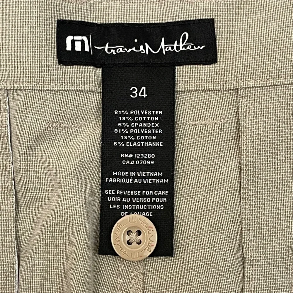 TravisMathew Mens Golf Shorts Size 34‎ Beige Performance Stretch Flat Front